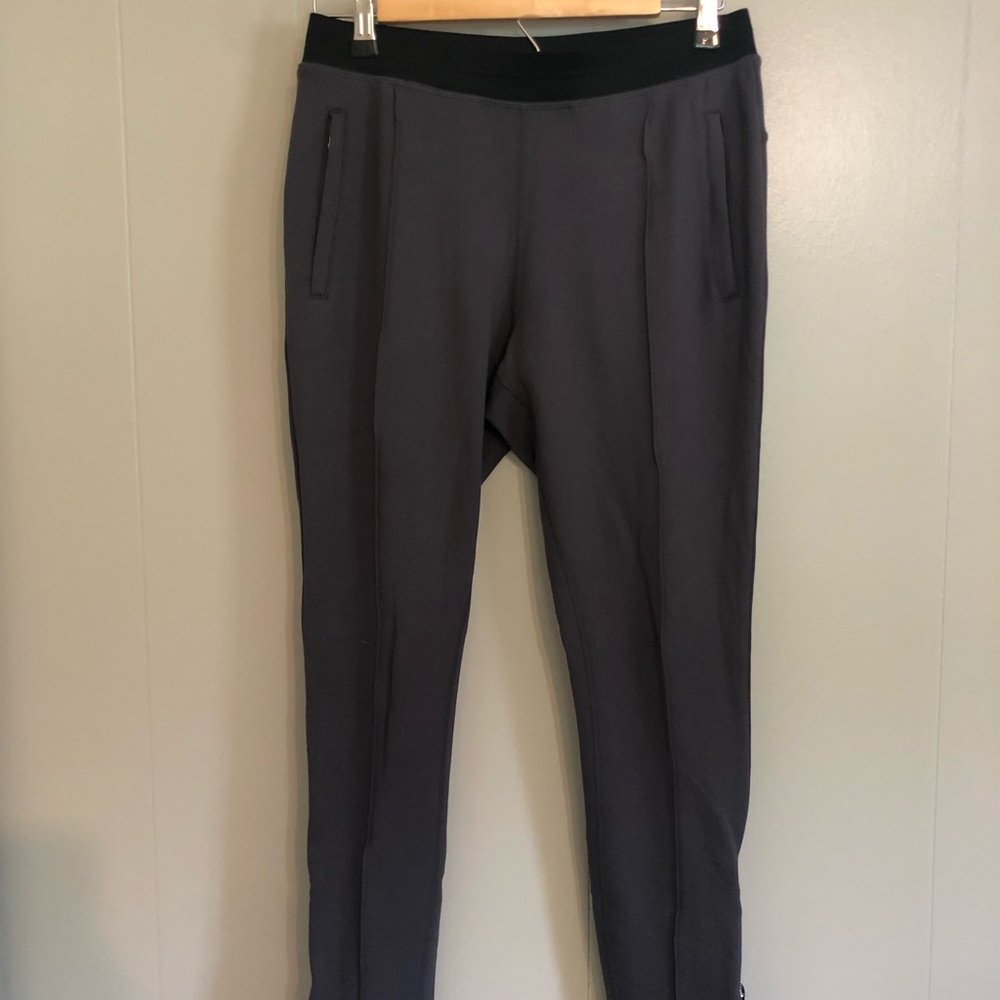 Fabletics zipper ankle leggings